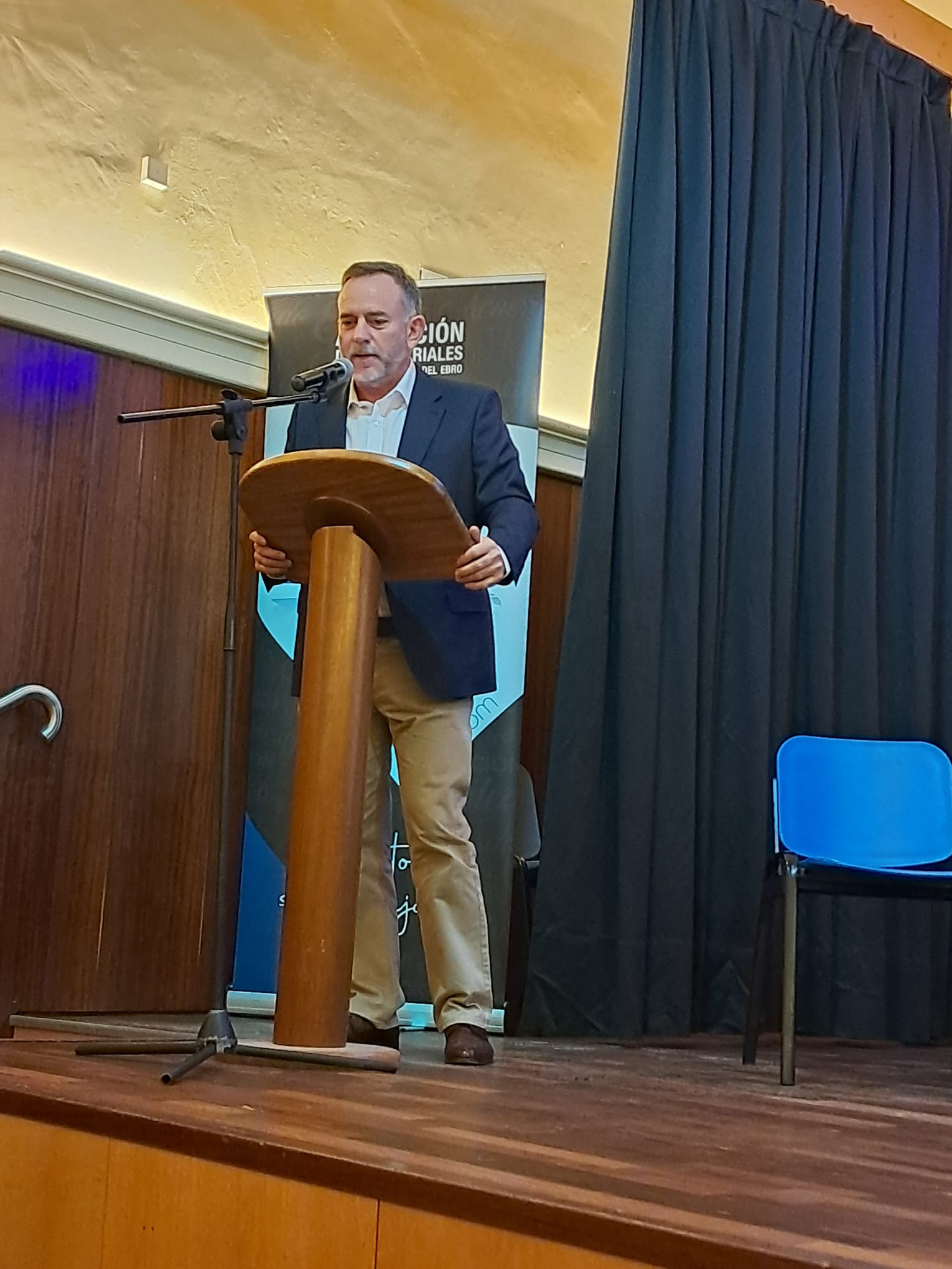 Pedro Mach&iacute;n durante su intervenci&oacute;n