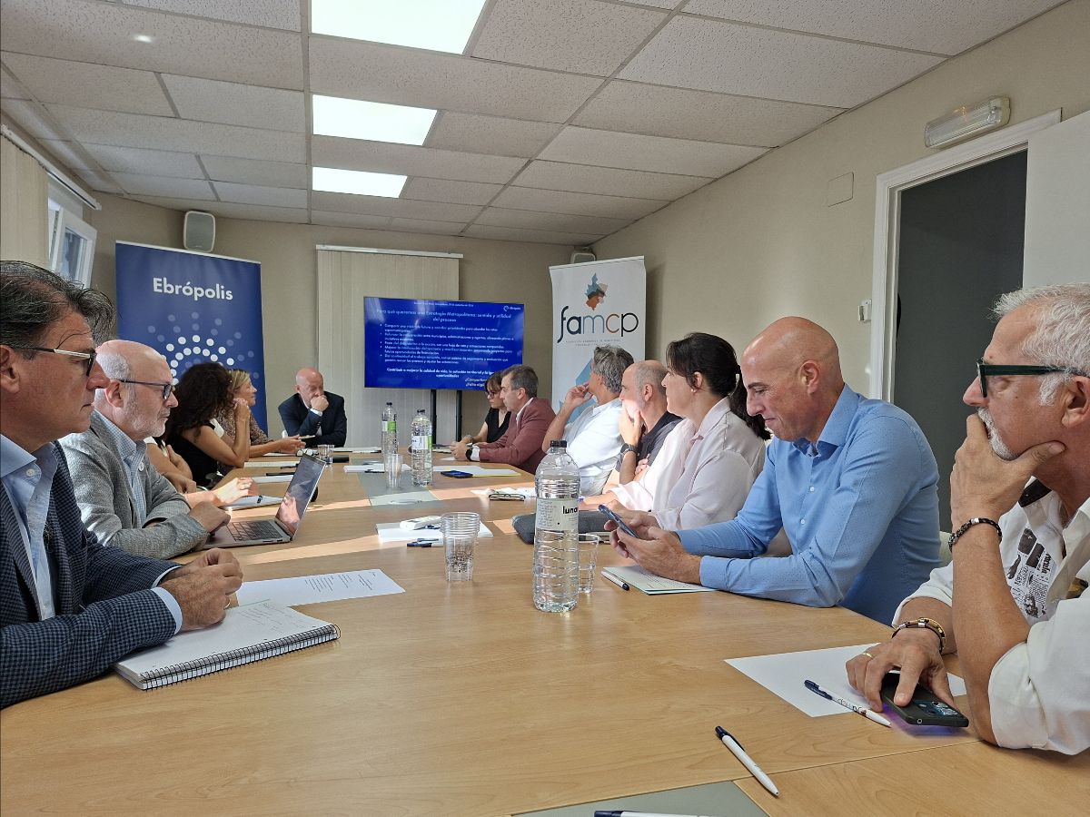 Reuni&oacute;n del grupo motor de la Estrategia Metropolitana de Zaragoza y su entorno