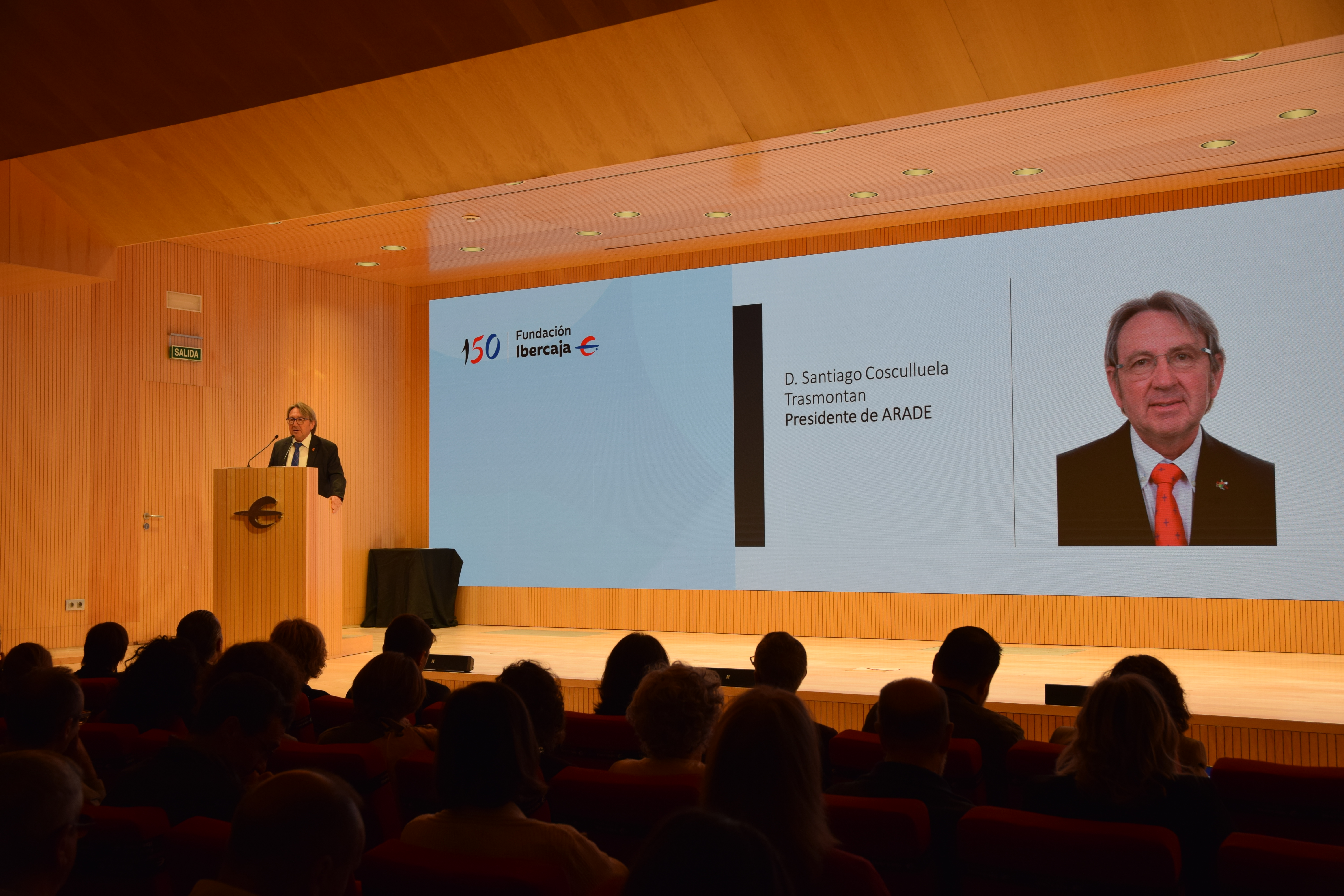 Participantes en la jornada de ARADE