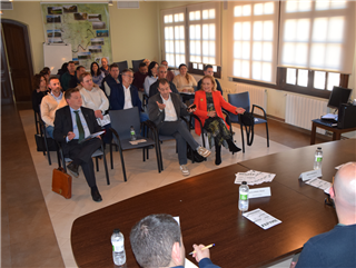 La Asociación Empresarial celebra su encuentro anual abierto en Lécera y reconoce a Bejuser